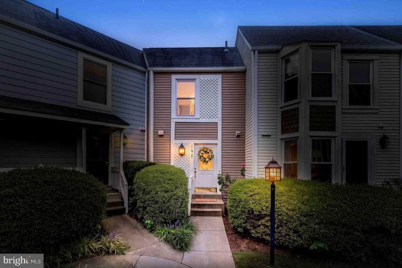 11927 Redtree Way - Photo 1