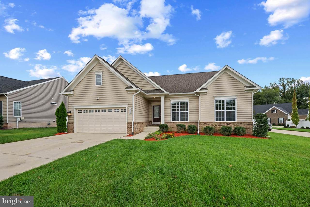 6119 Savannah Drive - Photo 1