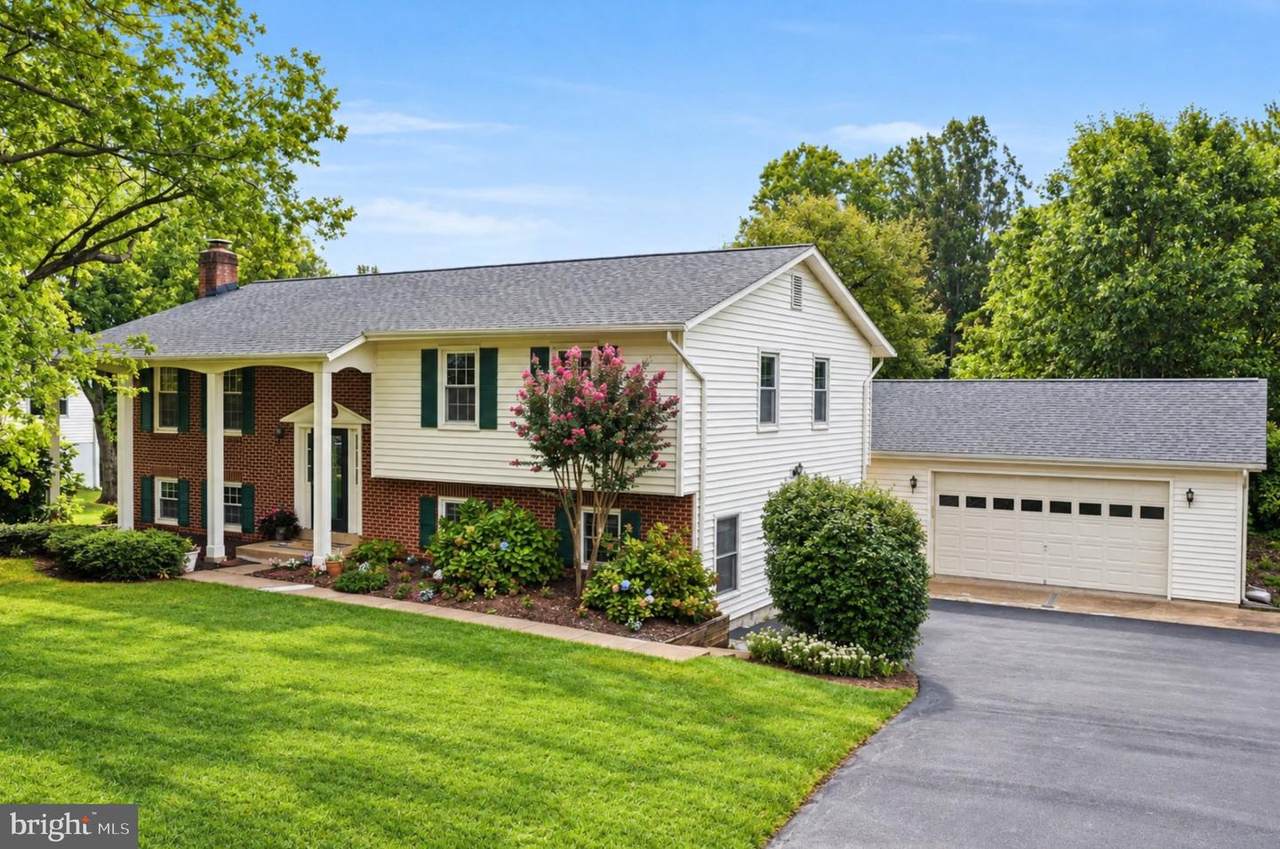 3213 Allness Lane - Photo 1