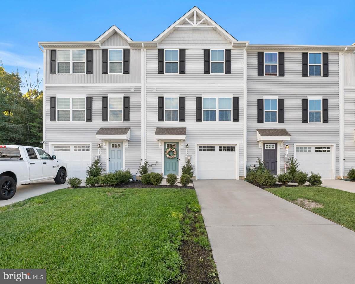 129 Riley Street - Photo 1