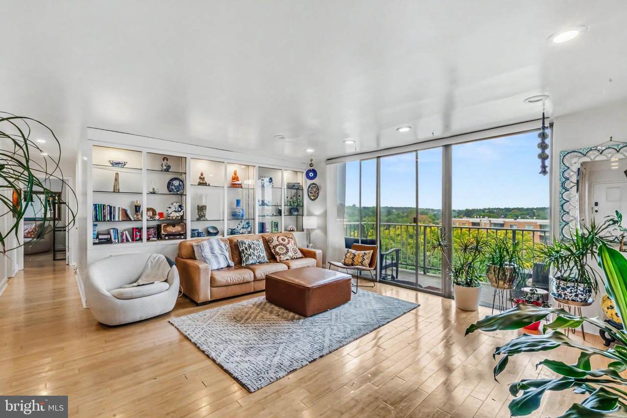 309 Florence Avenue - Photo 1