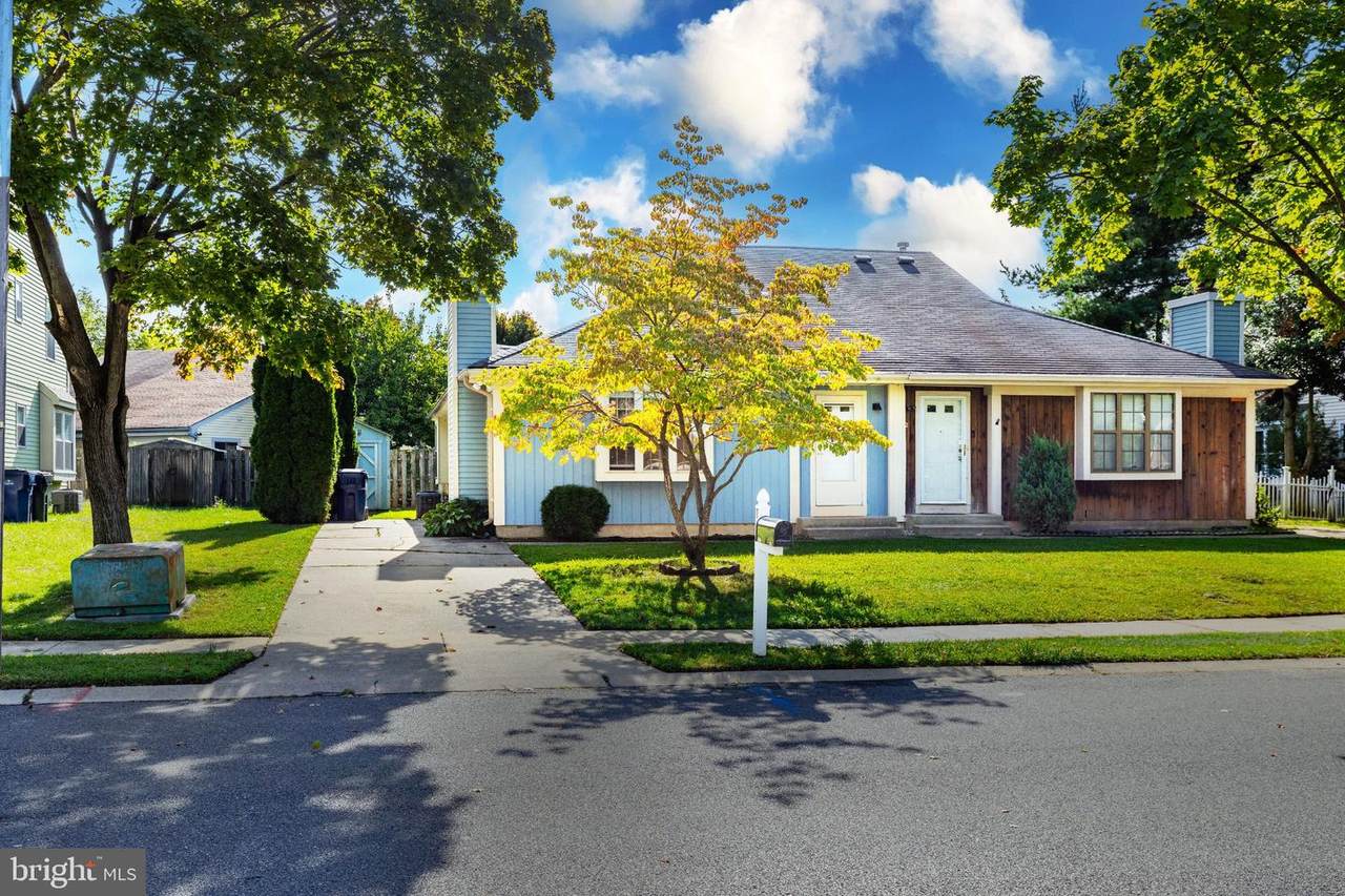 14 Franklin Drive - Photo 1