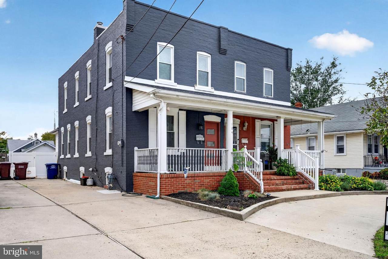 124 Cleveland Avenue - Photo 1