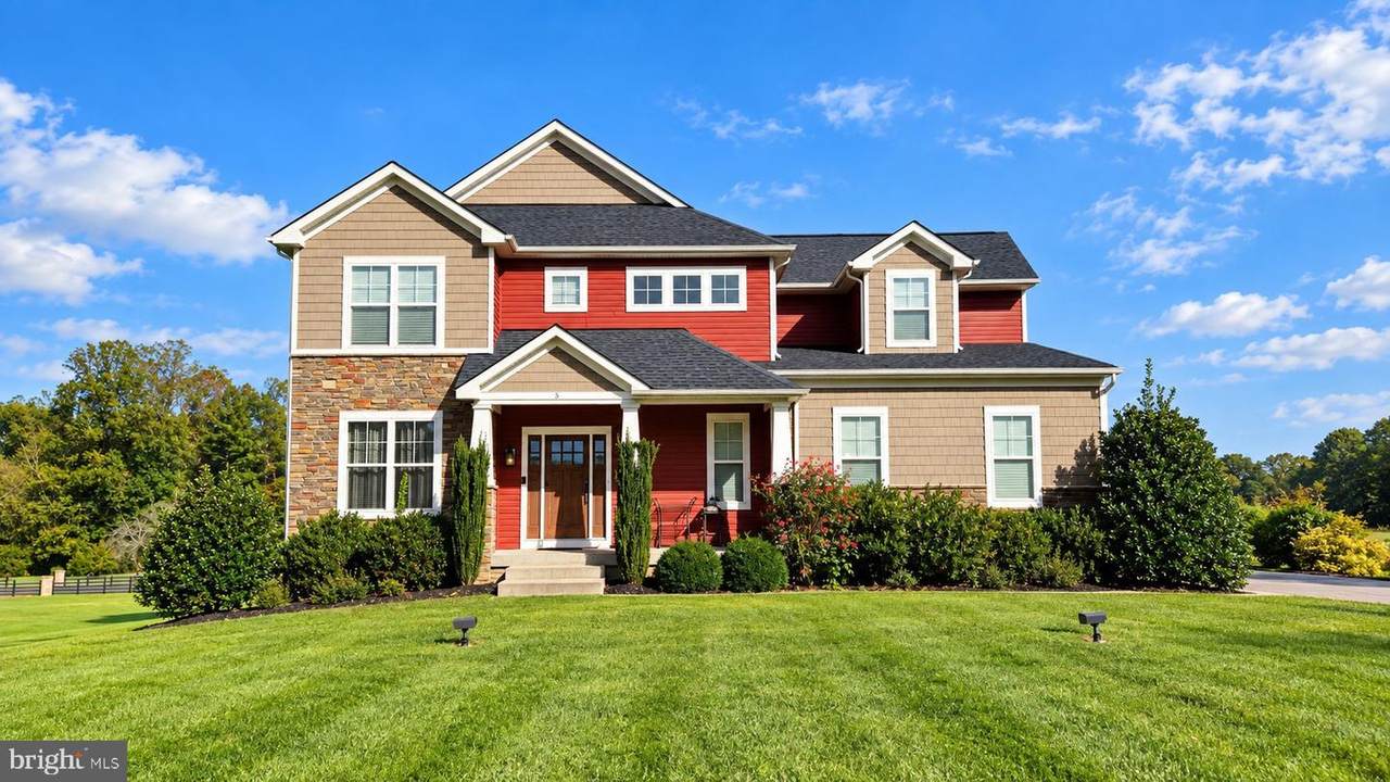 5 River Bend Drive - Photo 1
