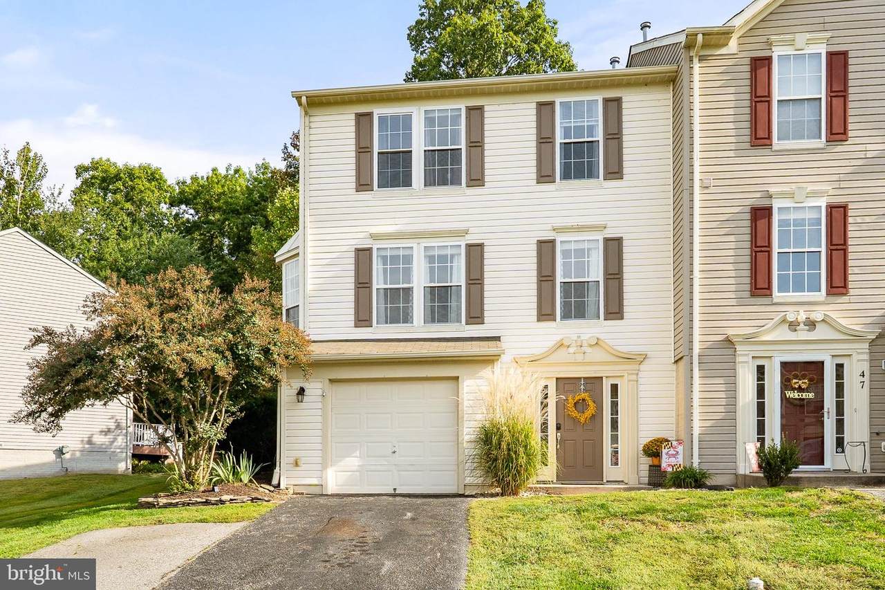 51 Guilford Court - Photo 1