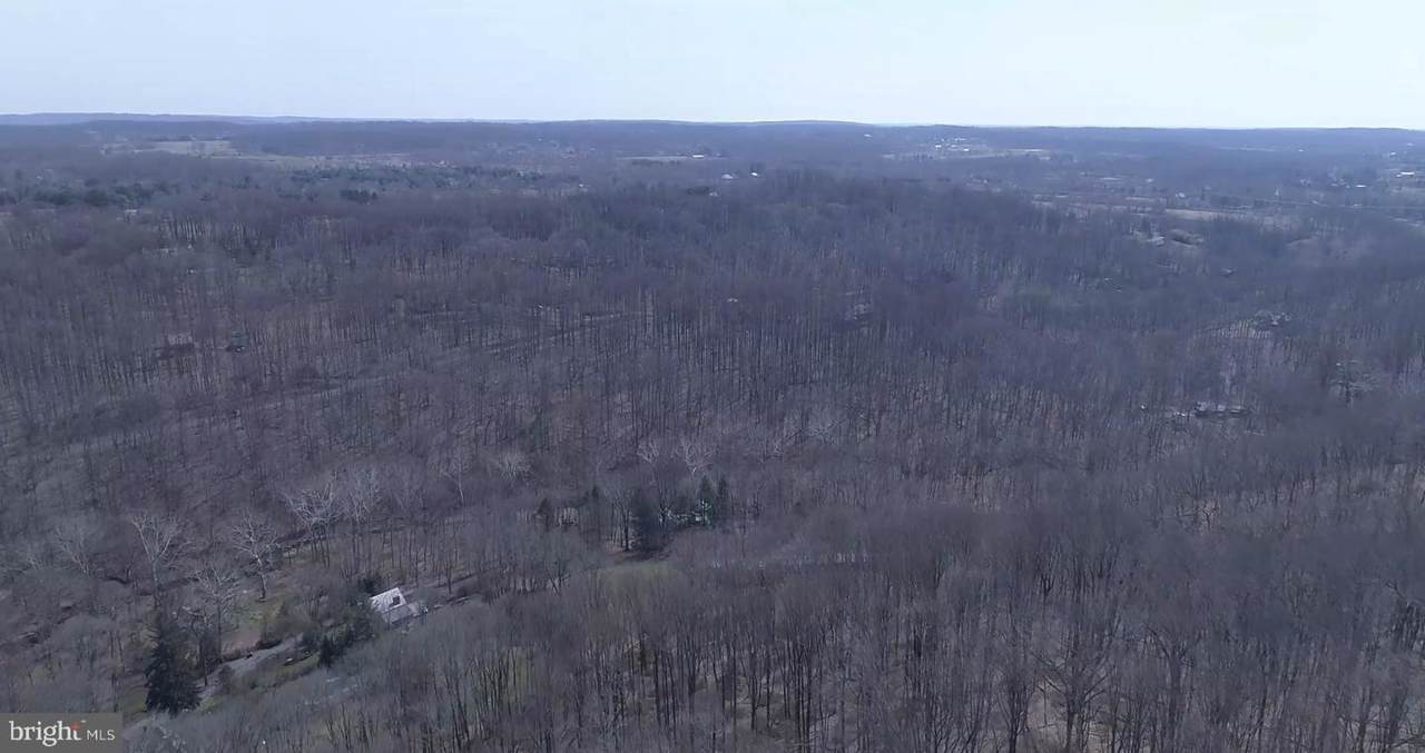 7082 Sladek Road - Photo 1