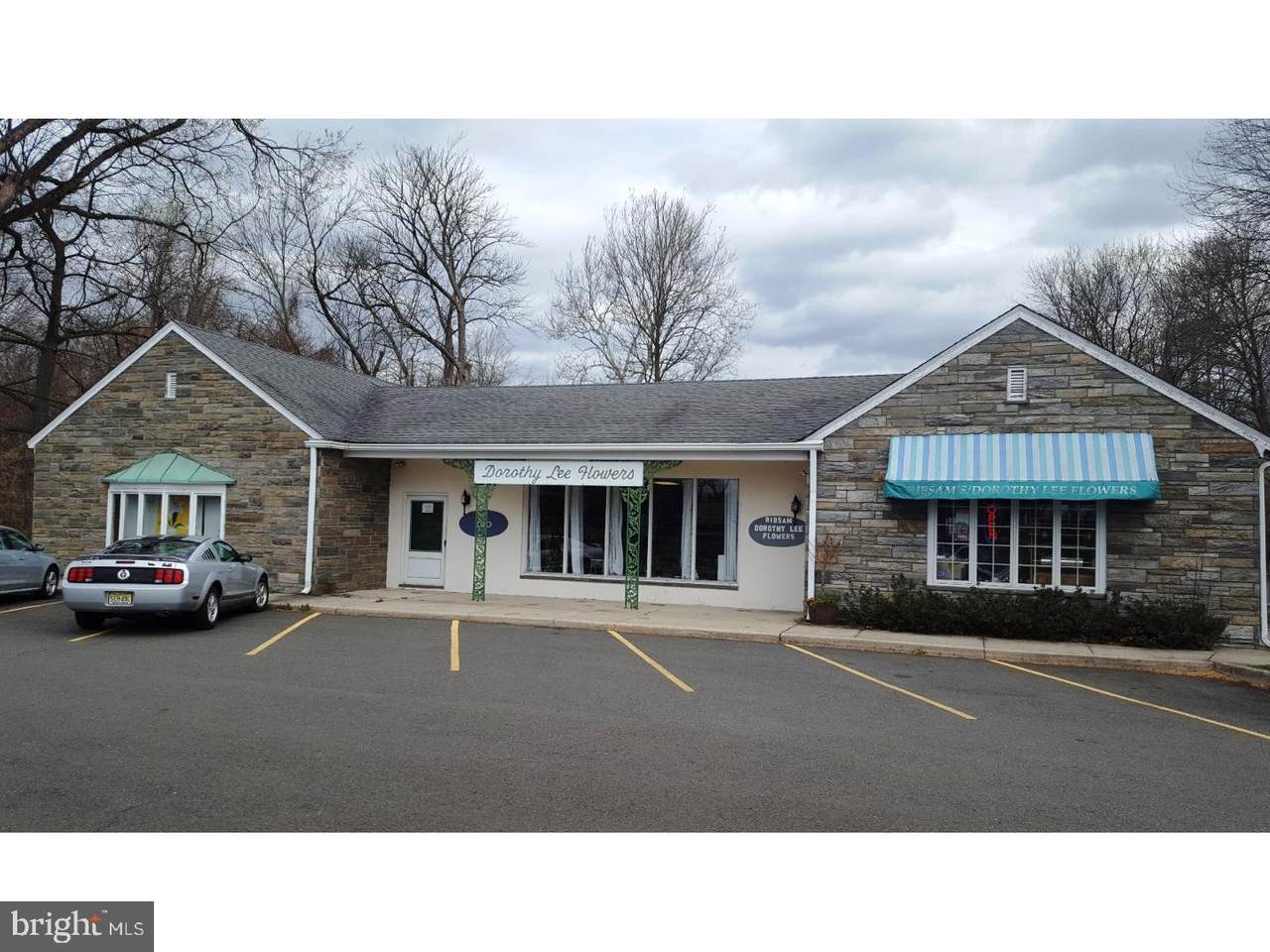 790 River Road - Photo 1
