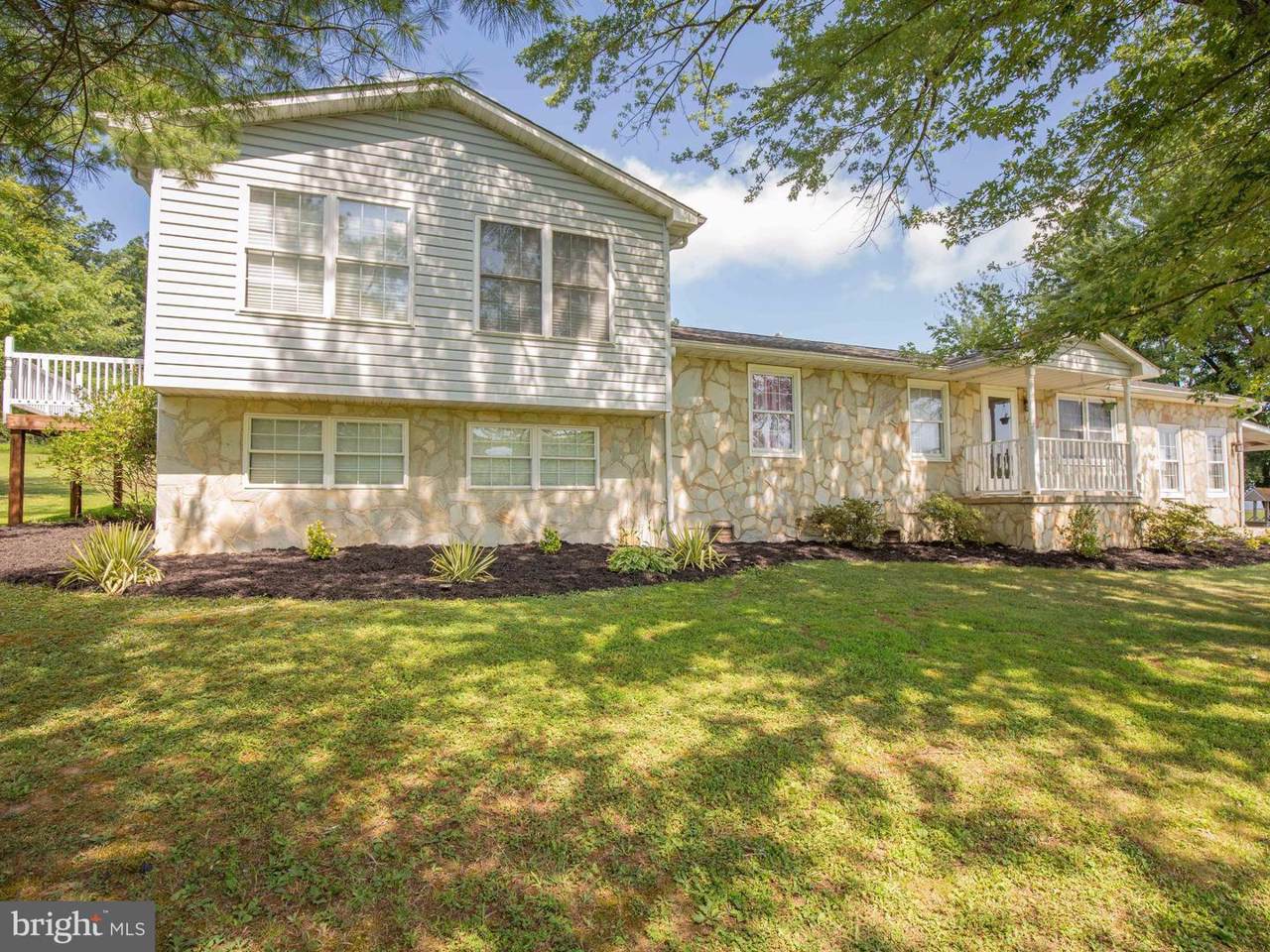 101 Greenway Court - Photo 1