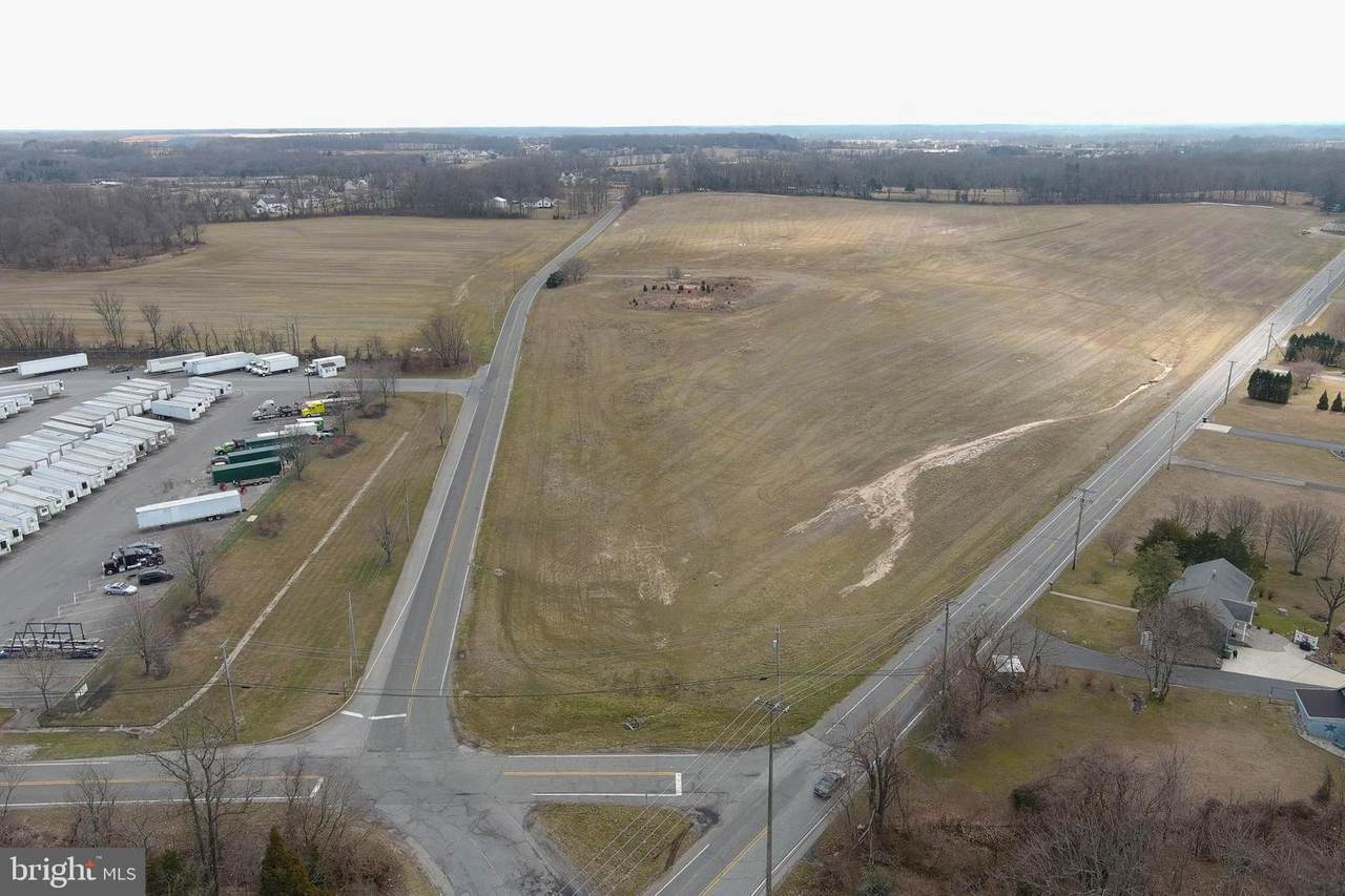 141 Harrisonville Road - Photo 1
