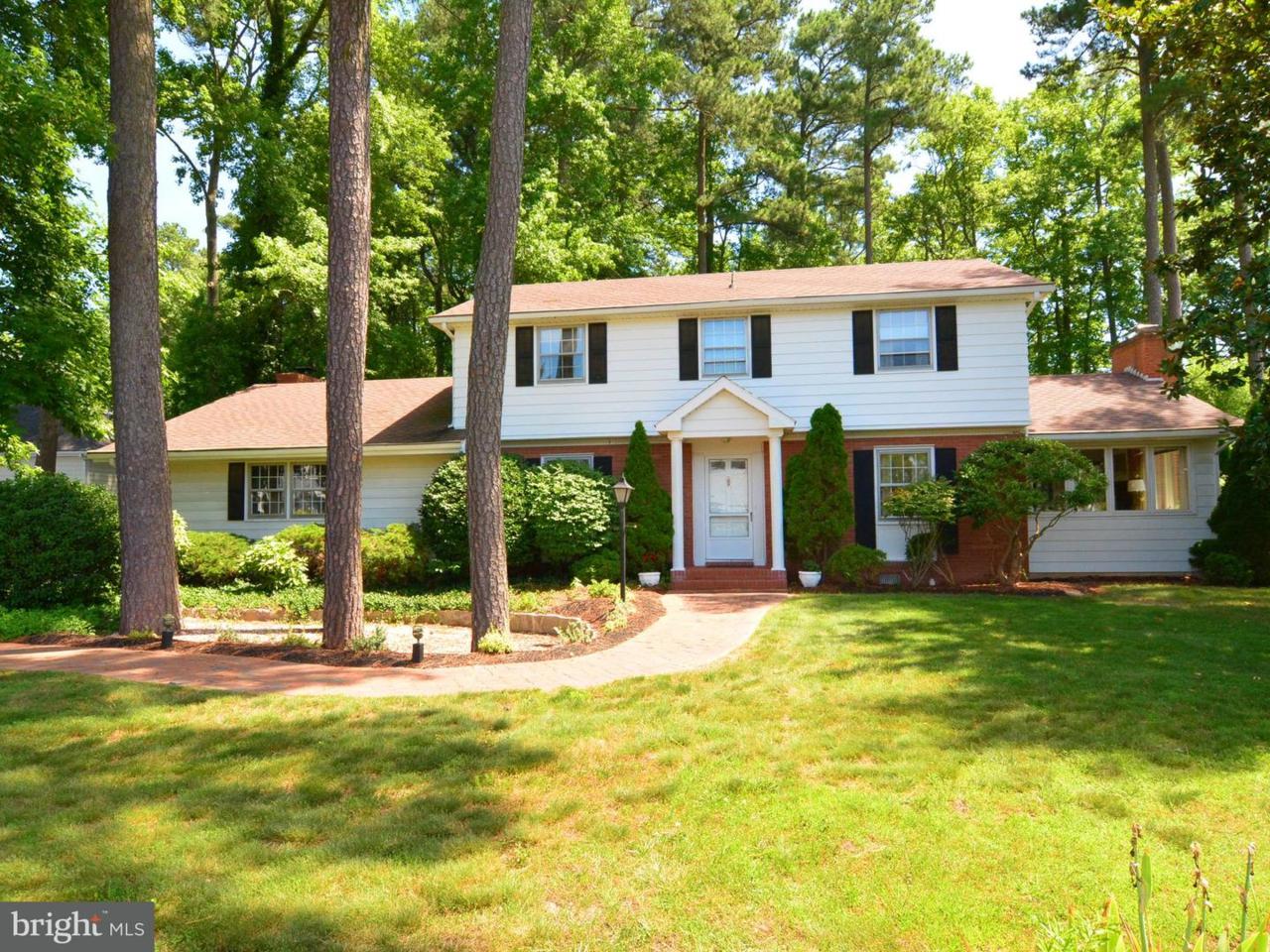 42 West Side Drive - Photo 1