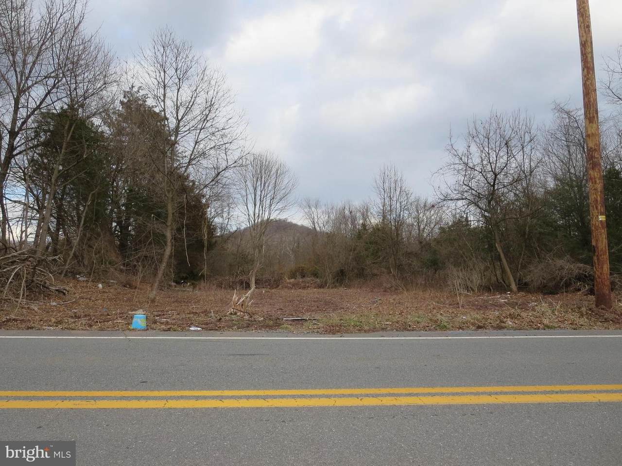 135 Monocacy Creek Road - Photo 1