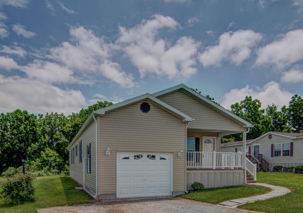 34 Eagle Drive - Photo 1