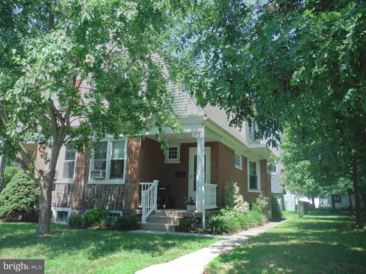 129 3RD Street - Photo 1