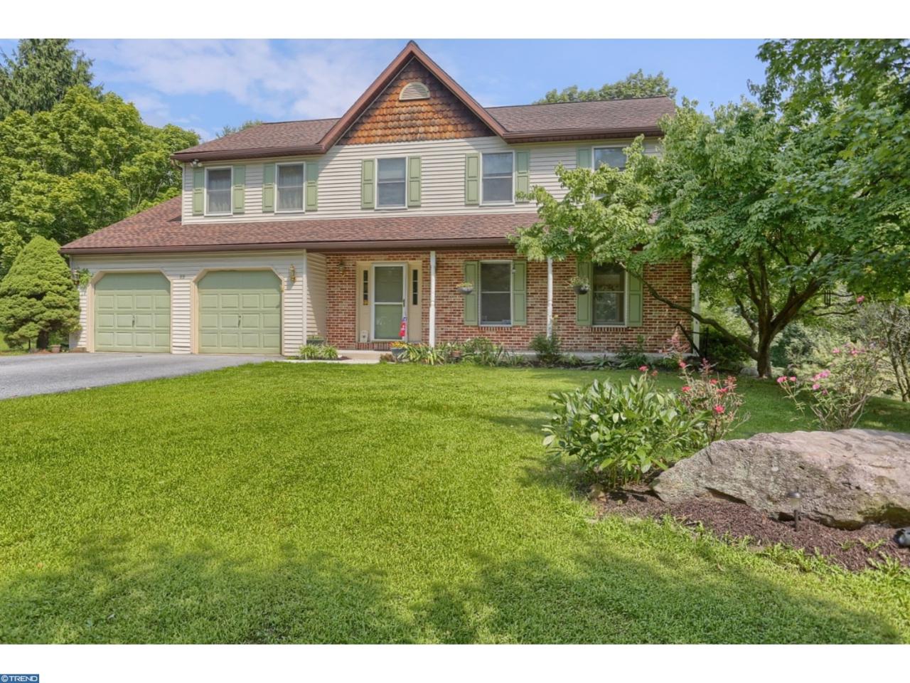 99 Woodland Manor Drive - Photo 1