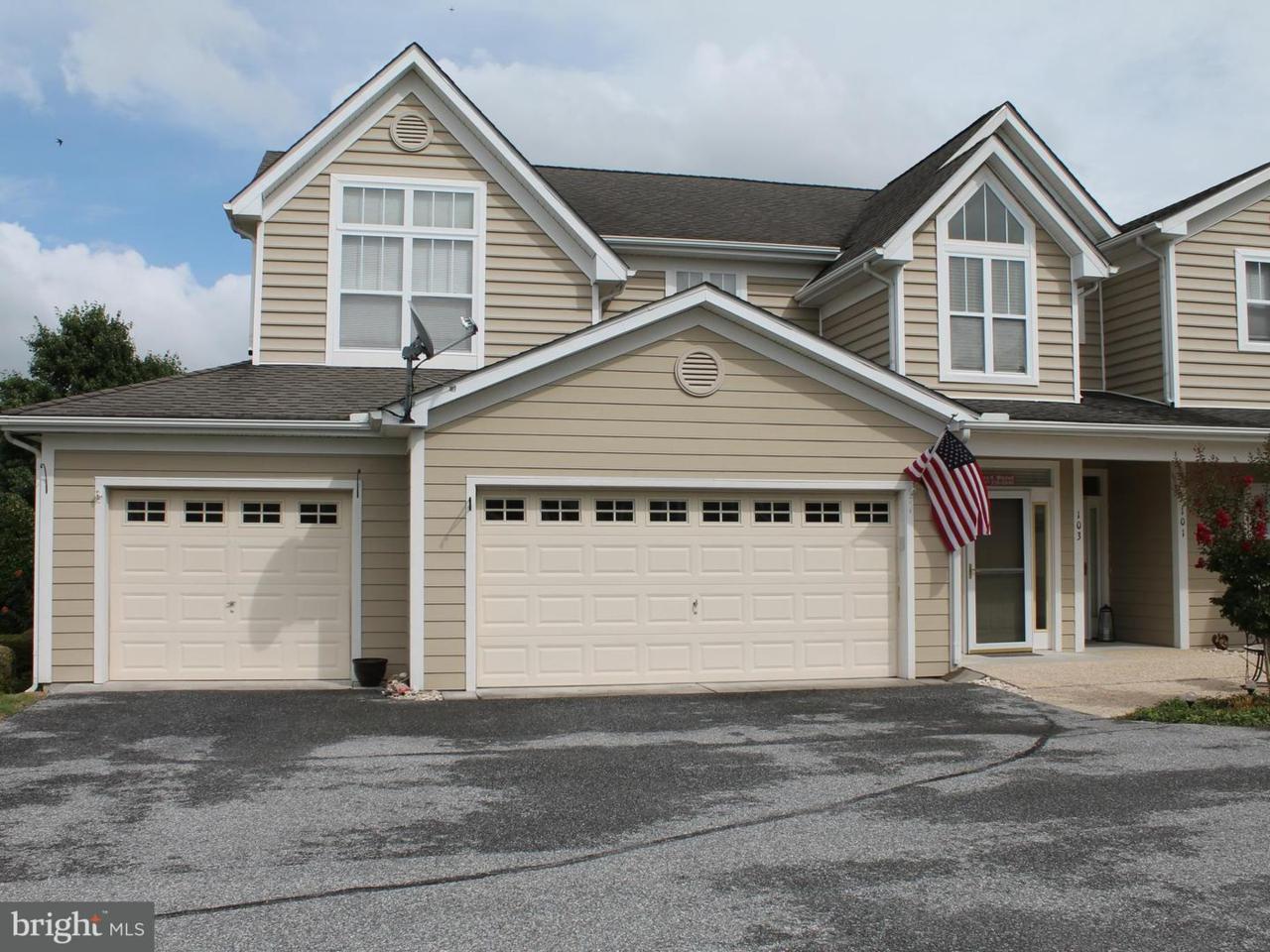 103 Barksdale Court - Photo 1