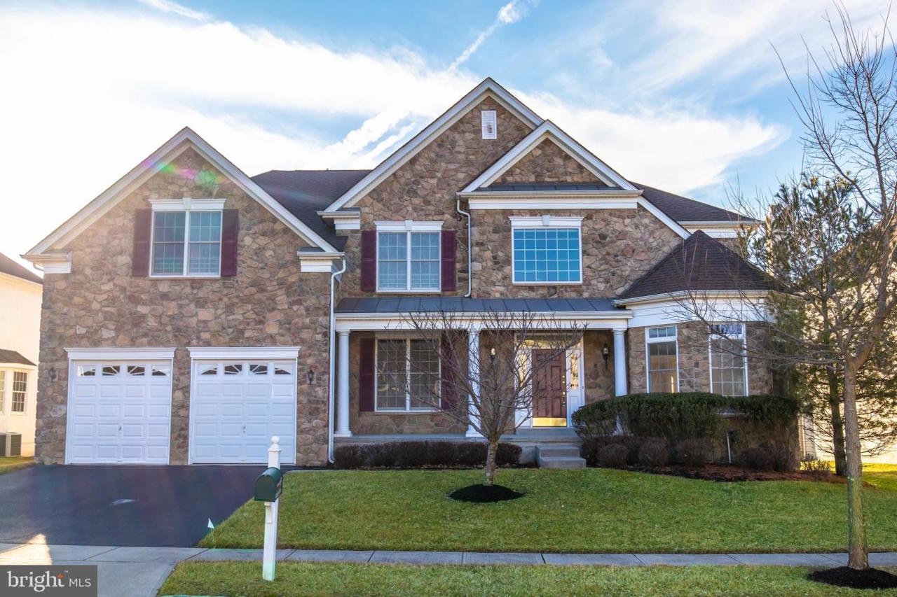 8 Barkley Drive - Photo 1