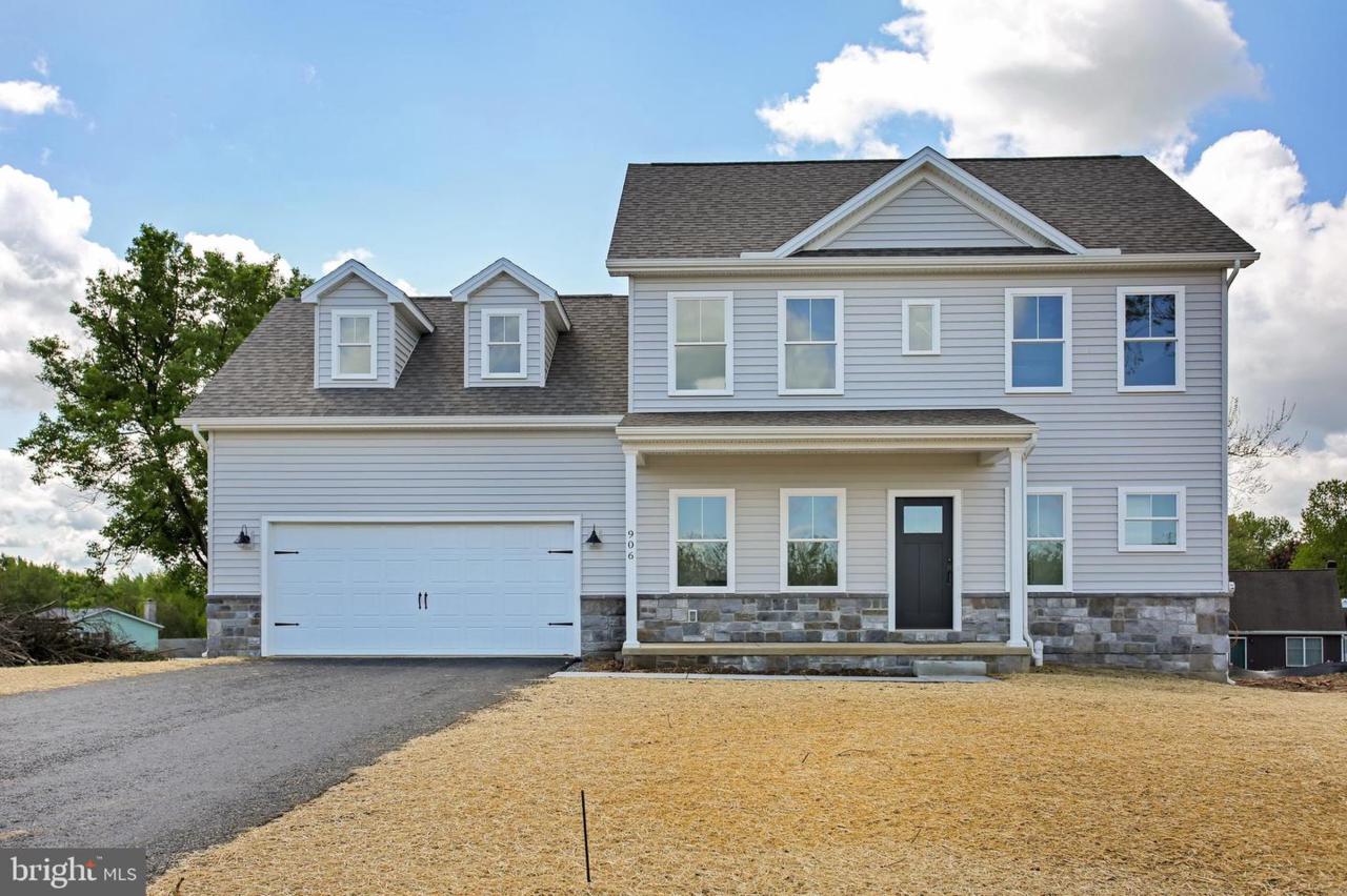 906 Dunbar Road - Photo 1