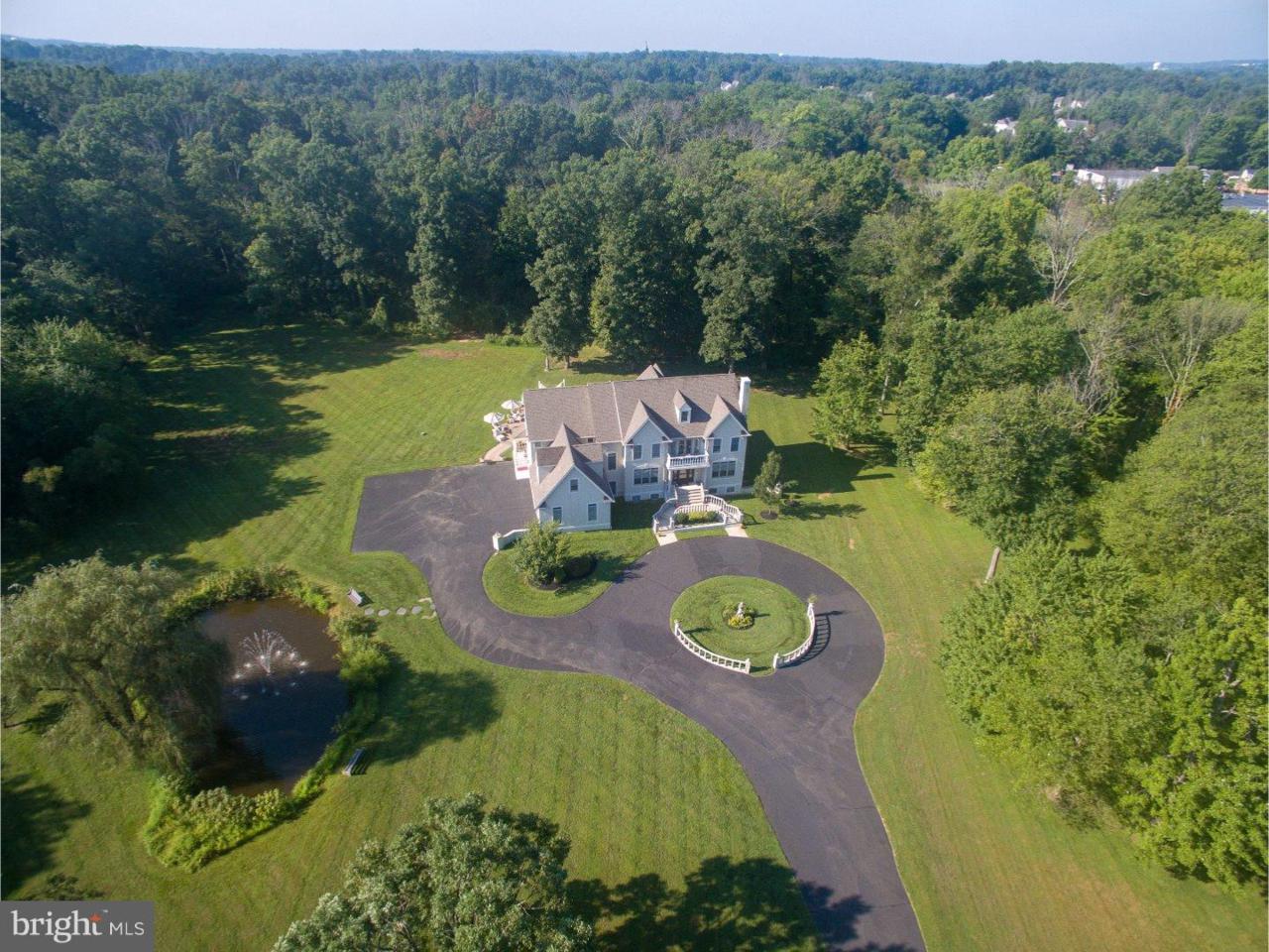 126 Rose Lane - Photo 1