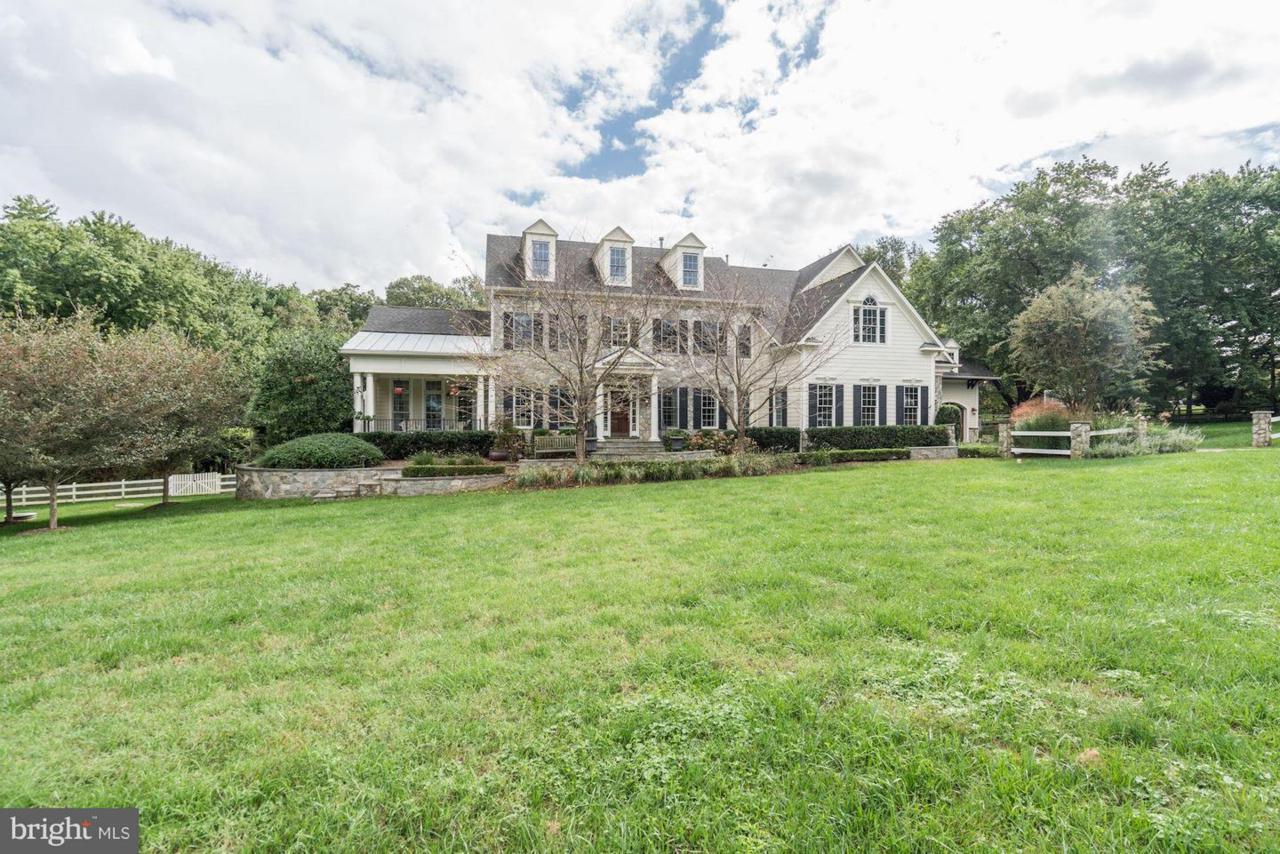 511 Seneca Road - Photo 1