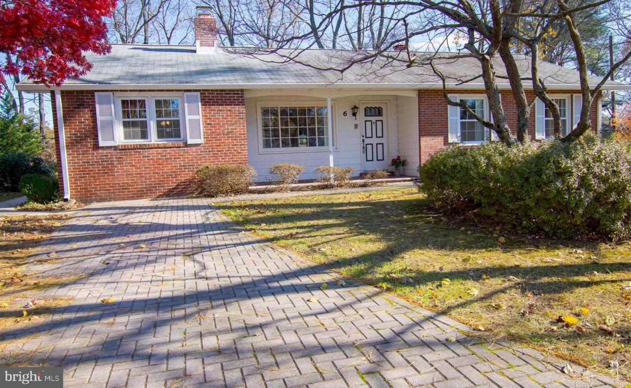 6 Spring Haven Court - Photo 1