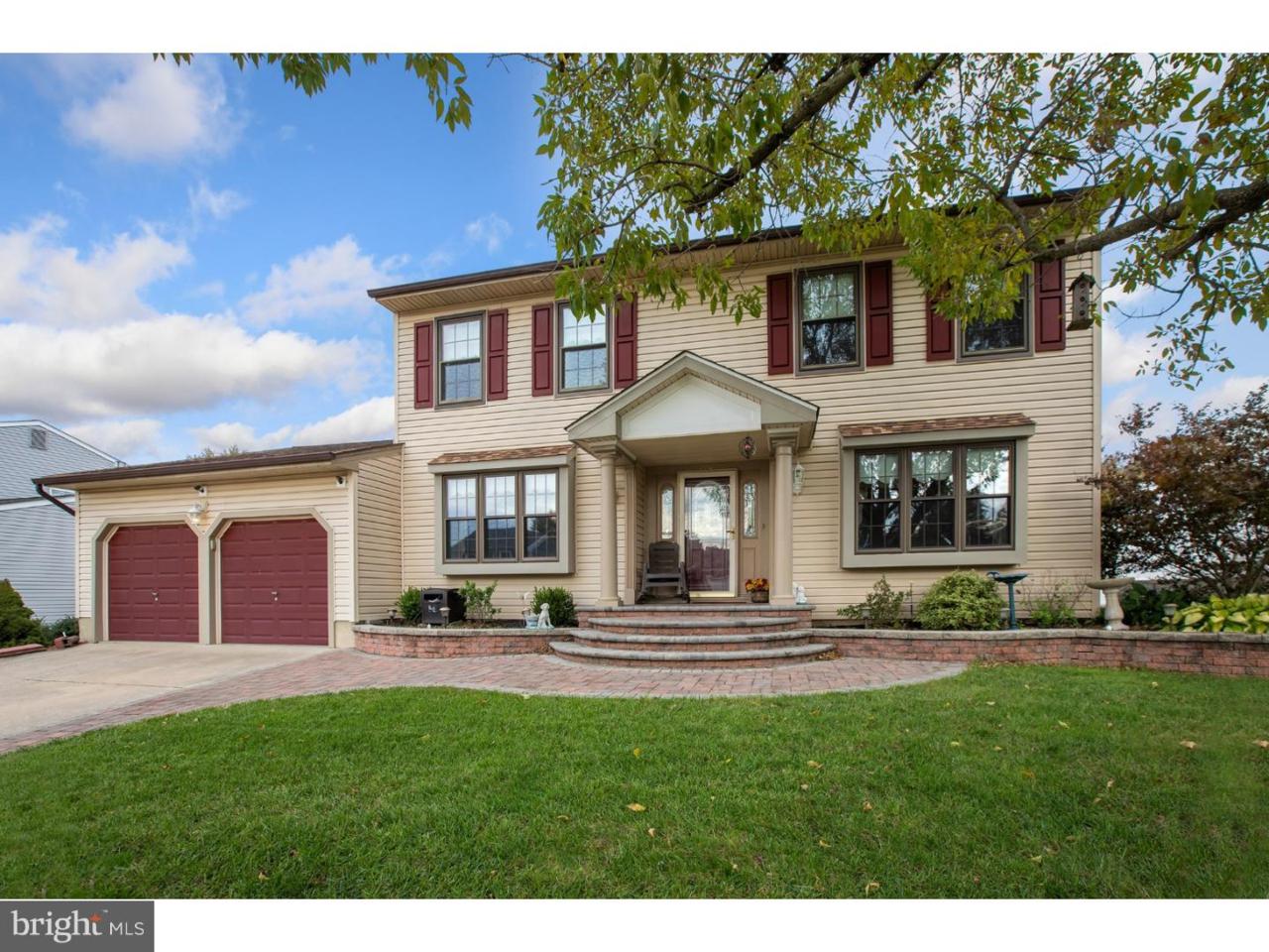 140 Mimosa Drive - Photo 1