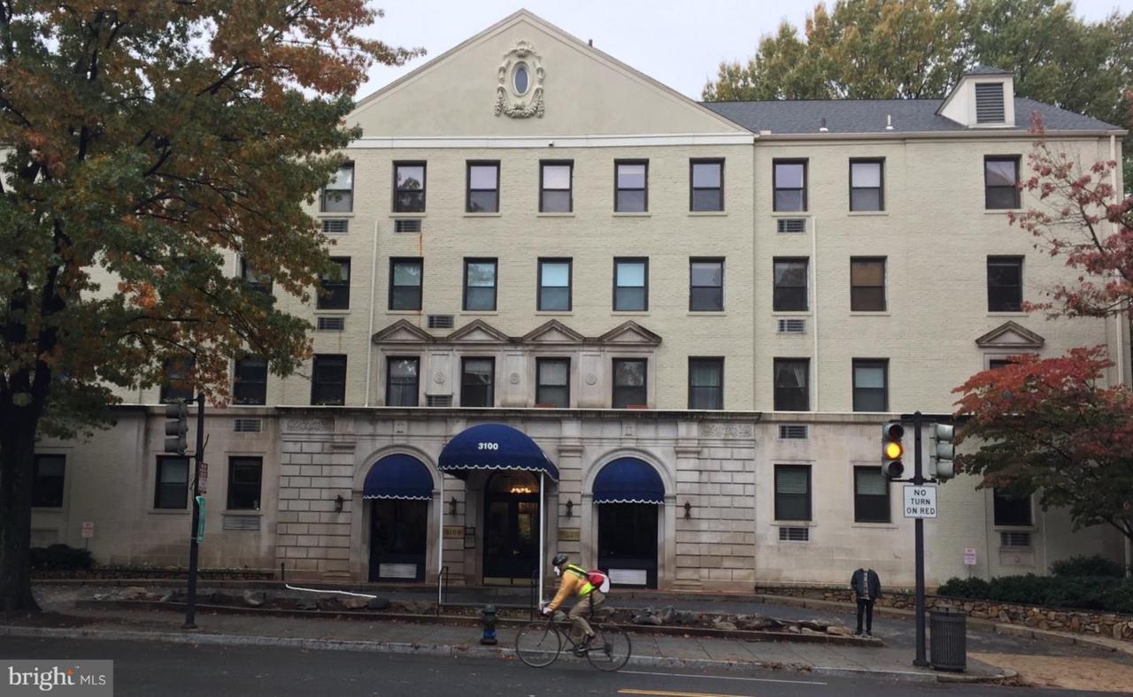 3100 Connecticut Avenue - Photo 1