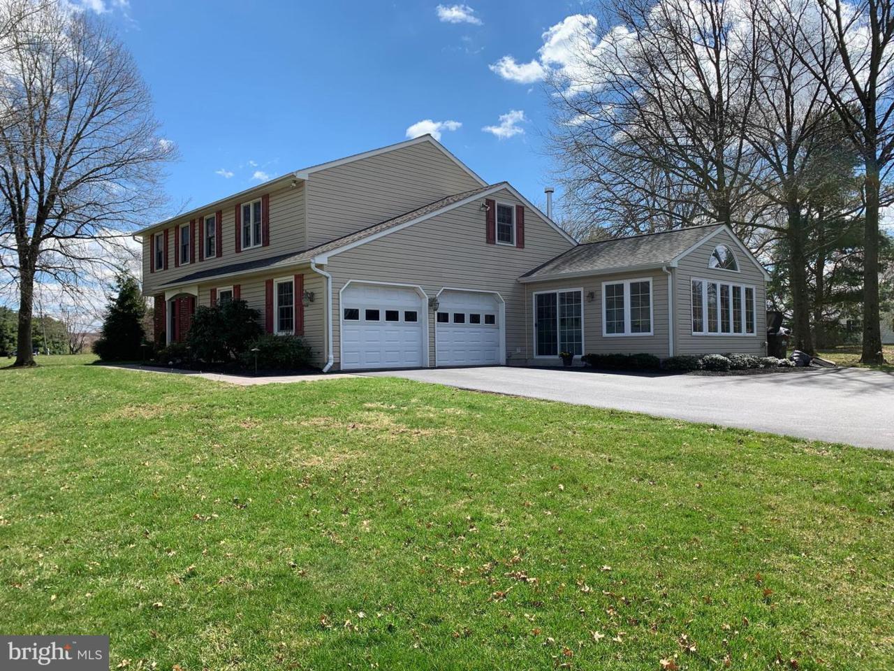 922 Walnut Street - Photo 1