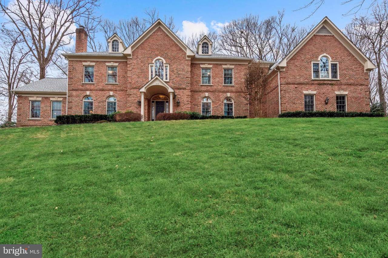 1412 Wynhurst Lane - Photo 1