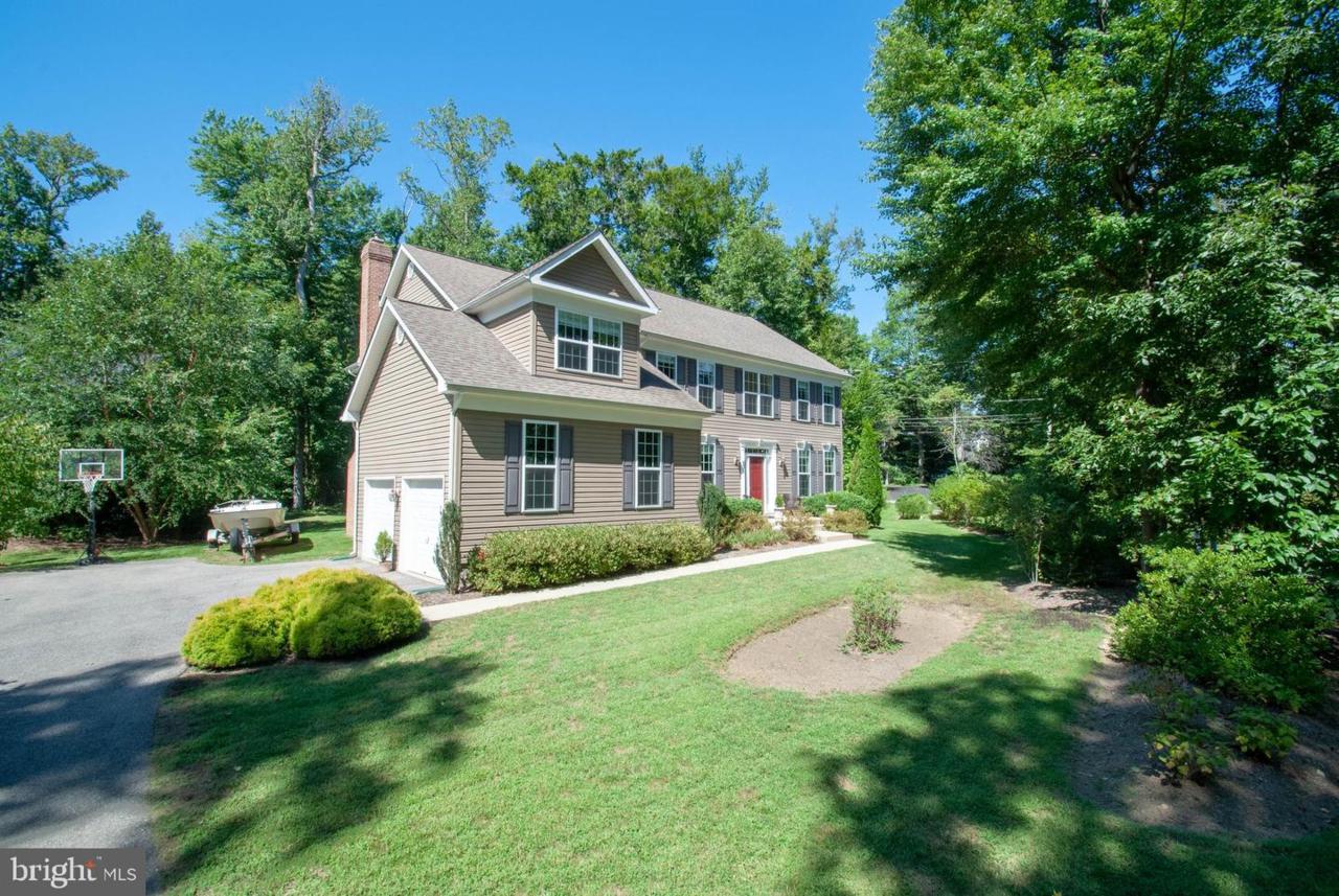 631 Canal Lane - Photo 1