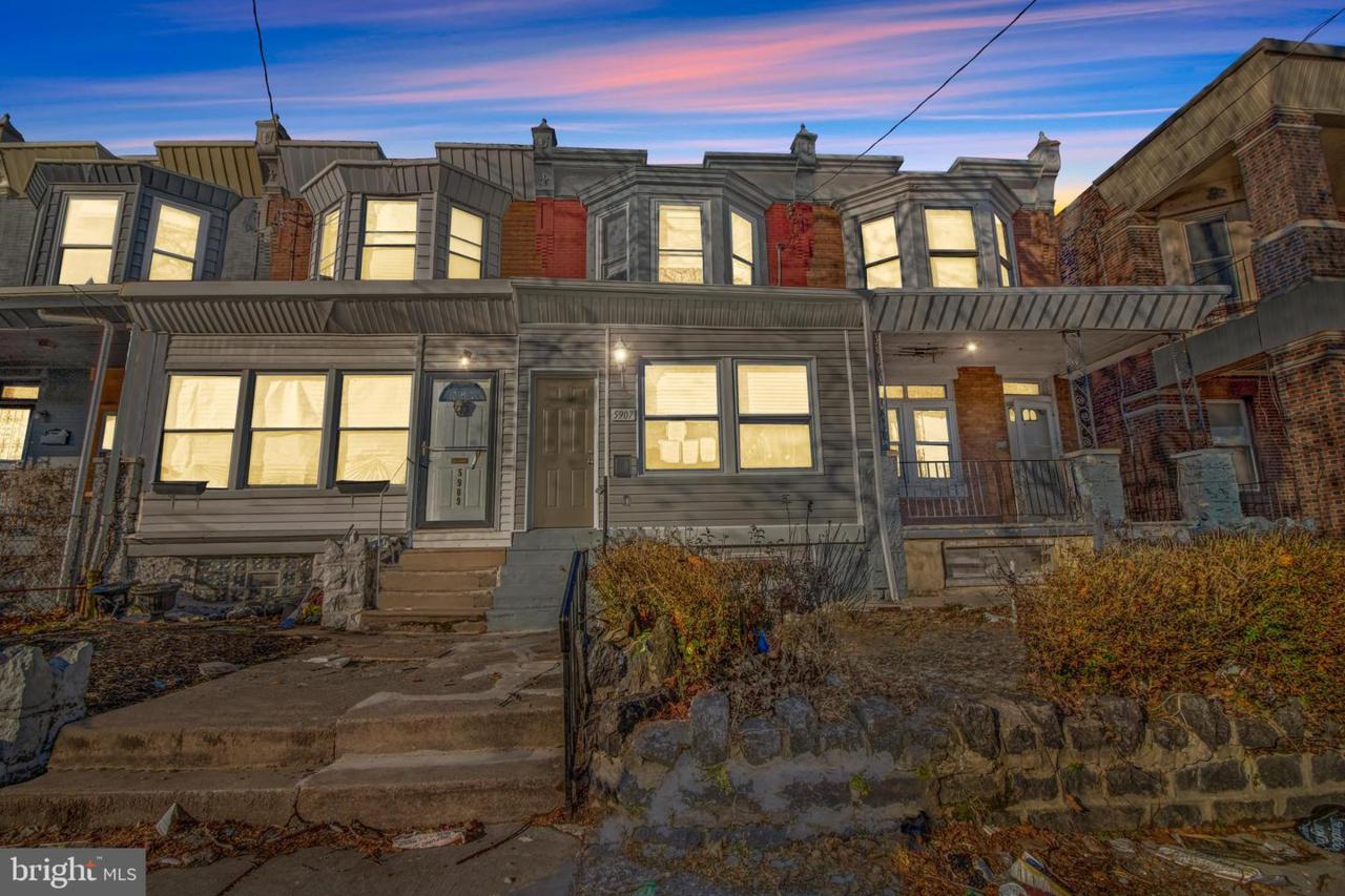 5907 Spruce Street - Photo 1