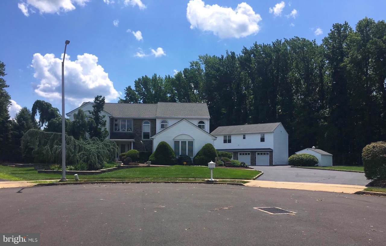 4319 Woodland Drive - Photo 1