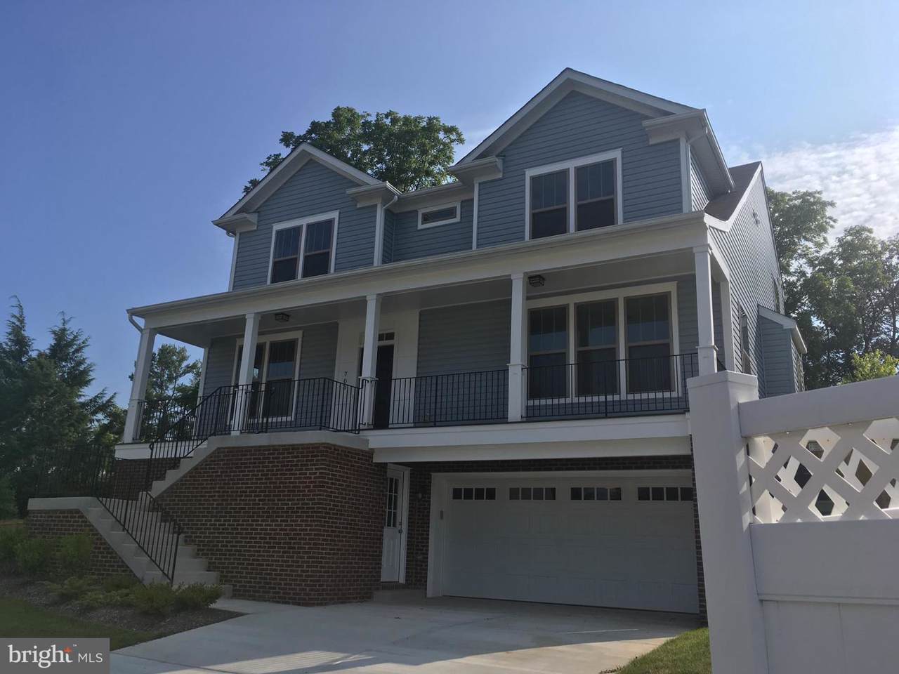 709 Pastoral Place - Photo 1