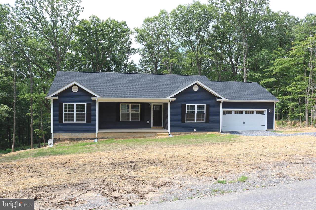 601 Hickory Trail - Photo 1
