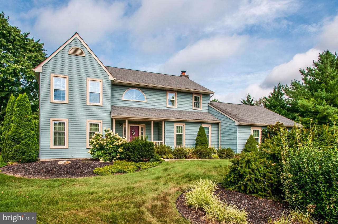 7 Sunrise Drive - Photo 1