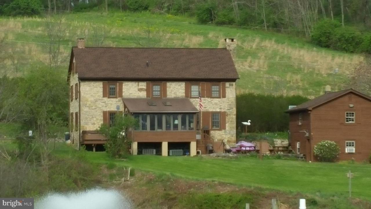 80 Mountain Road - Photo 1