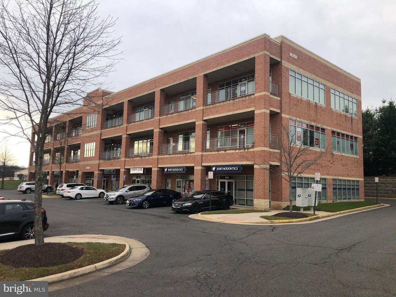 14701 Lee Hwy - Photo 1