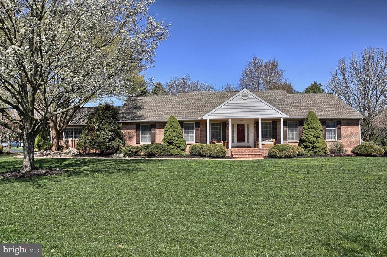 222 Troon Way - Photo 1