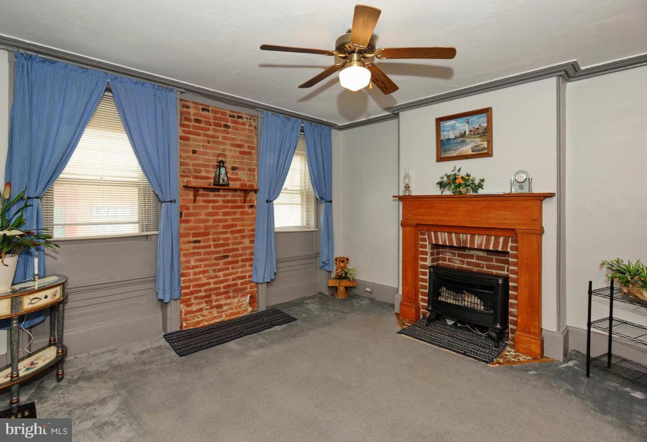 114 Front Street - Photo 1