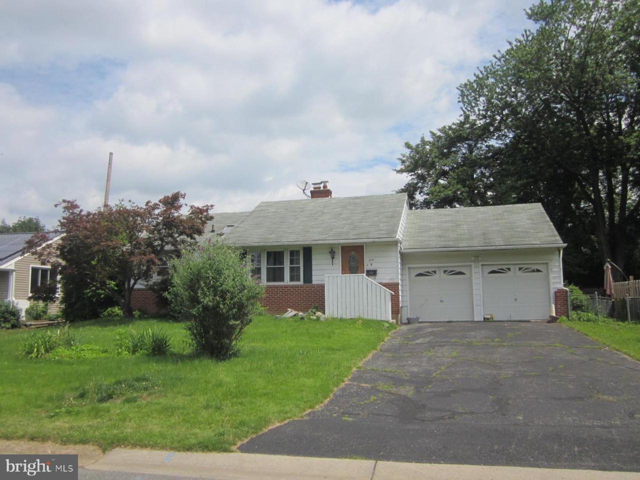 219 Southerland Drive - Photo 1