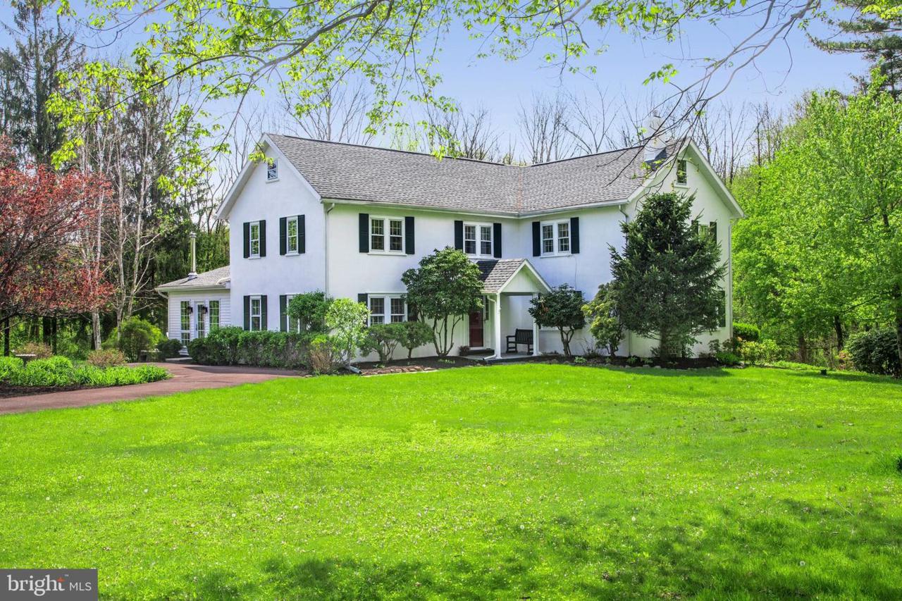 1208 State Road - Photo 1