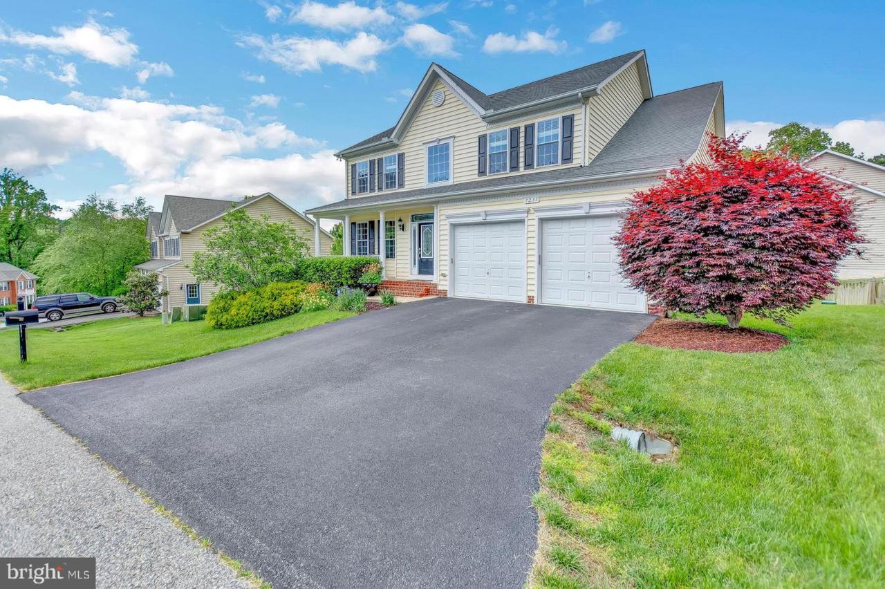 7231 Chesapeake Village Boulevard - Photo 1
