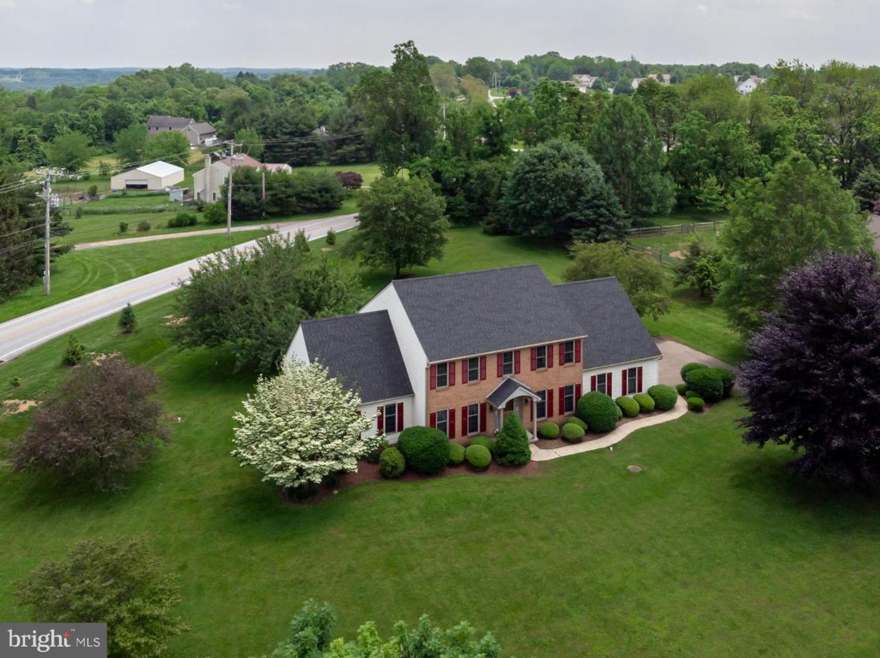 101 Raintree Lane - Photo 1