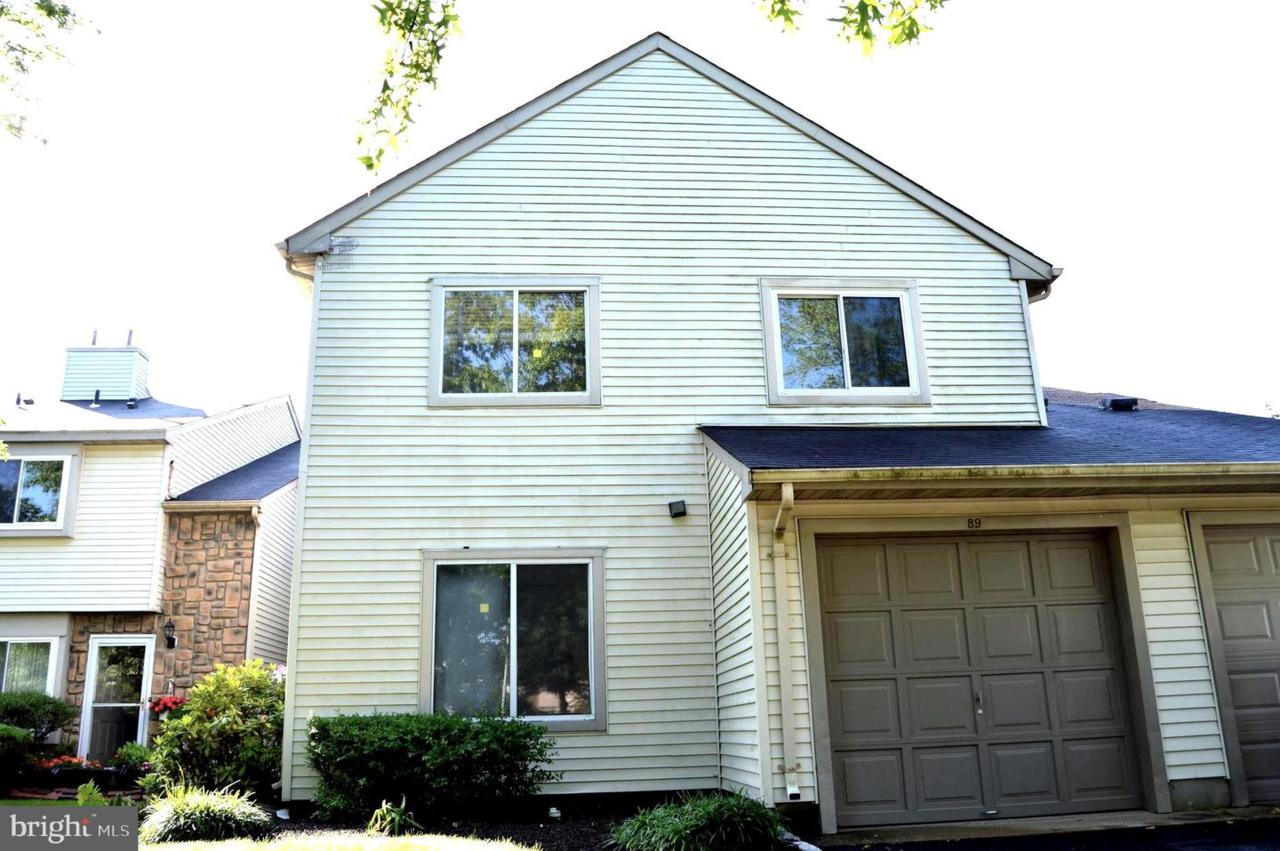 89 Chatham Court - Photo 1