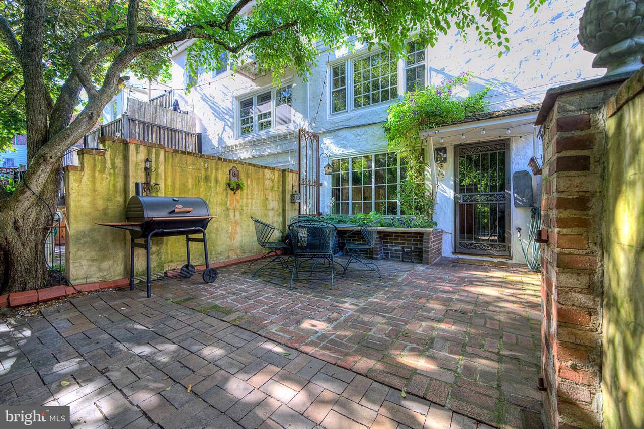 65 Ferry Street - Photo 1