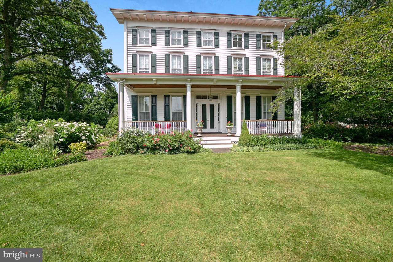 96 Main Street - Photo 1