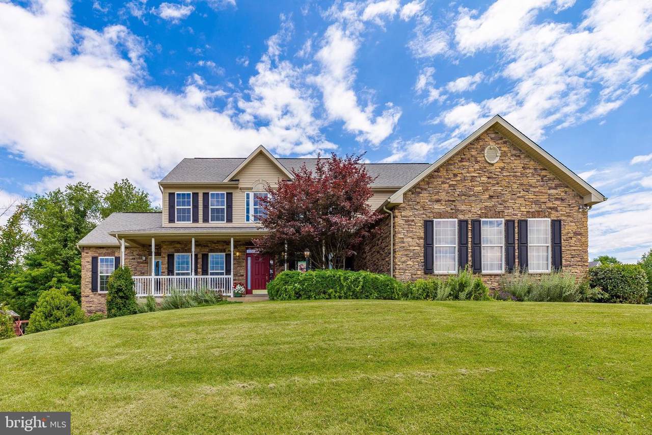615 Rivanna Run - Photo 1
