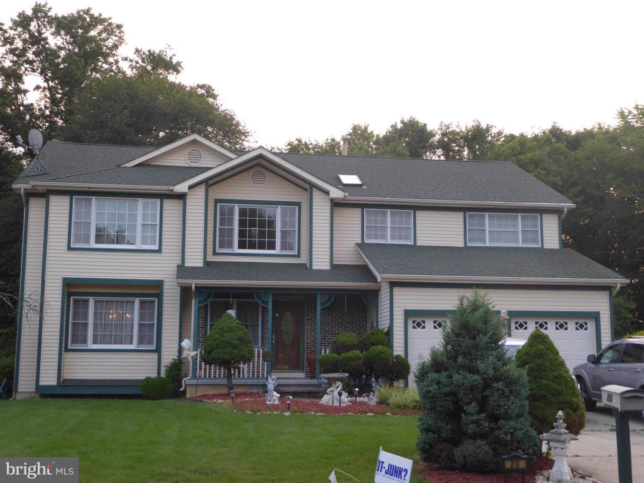 20 Carriage Drive - Photo 1
