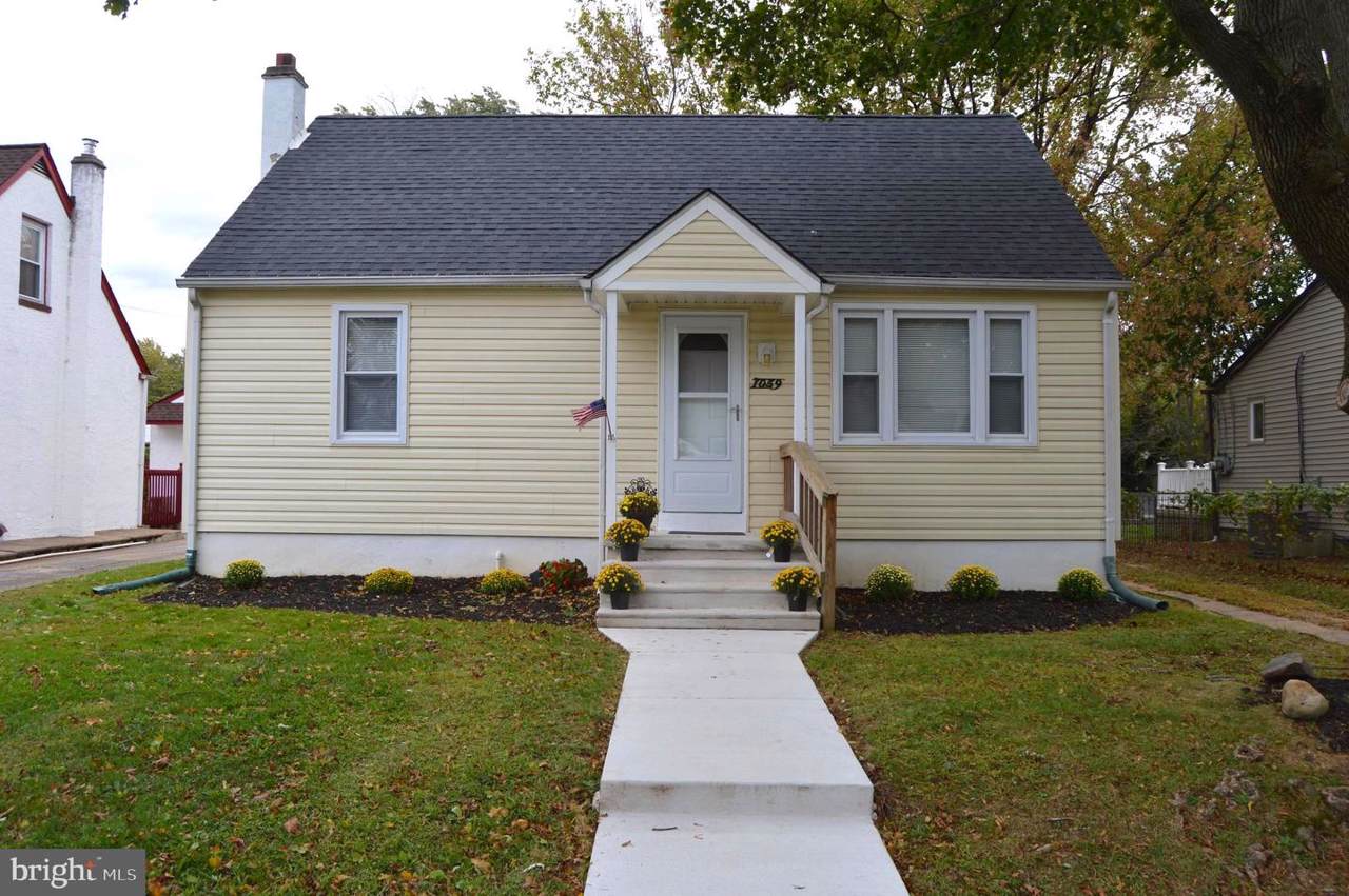1059 Clinton Avenue - Photo 1