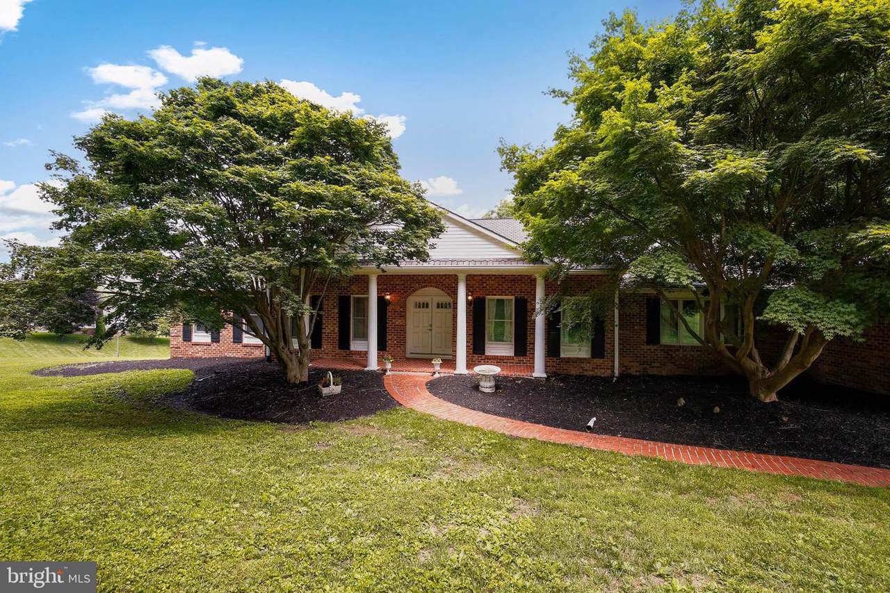 418 Obrecht Road - Photo 1