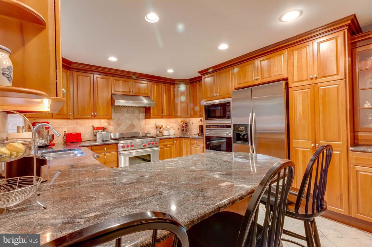 14 Moon Way - Photo 1